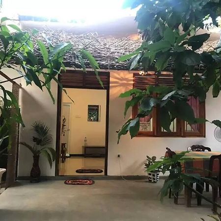 Yunal'S Place Matara Zewnętrze zdjęcie